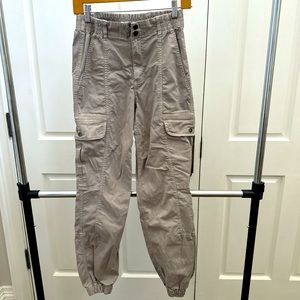 Garage bubble cargo pants. Size - XS Like new